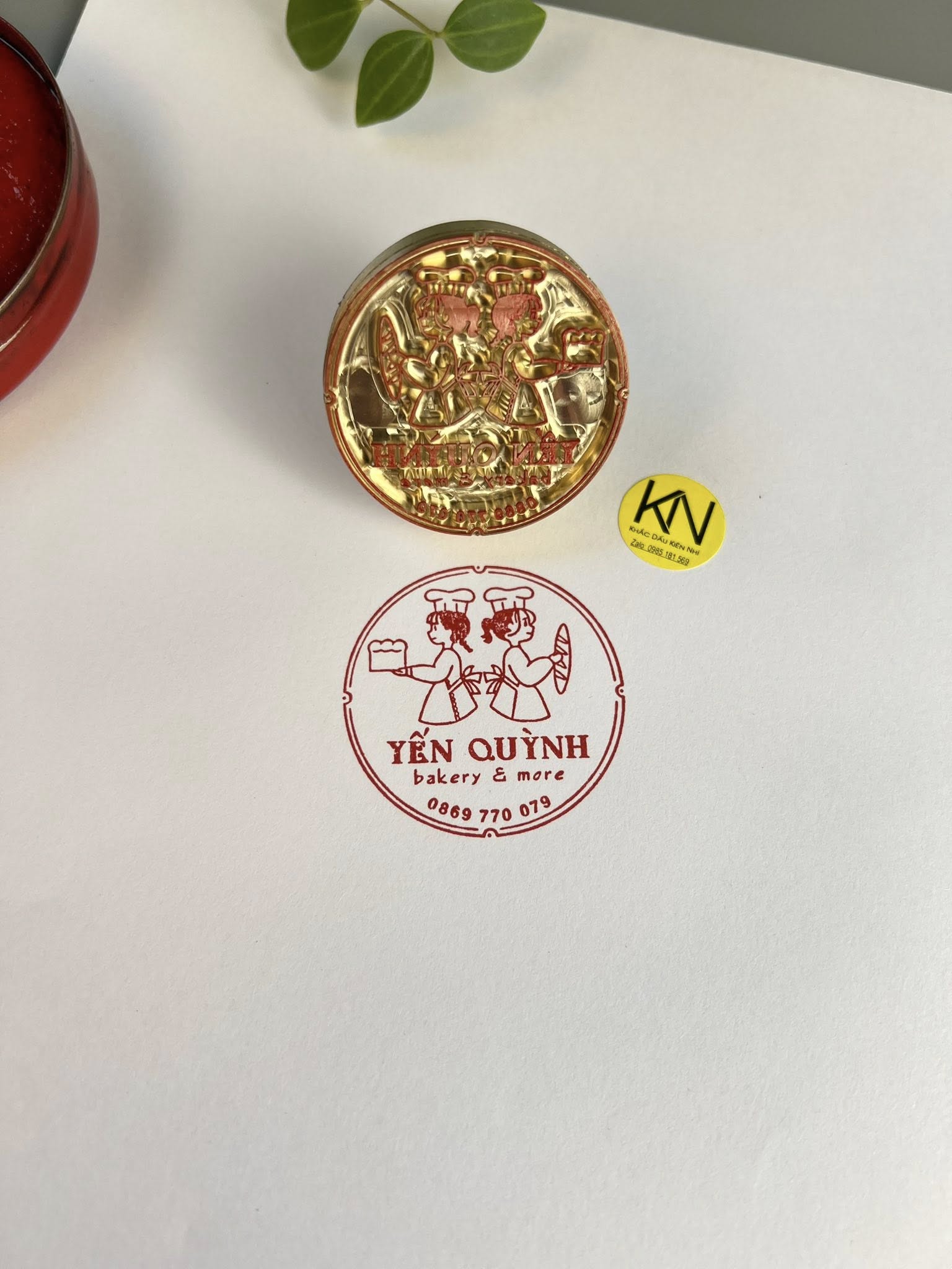 Dấu in nhiệt lên bánh