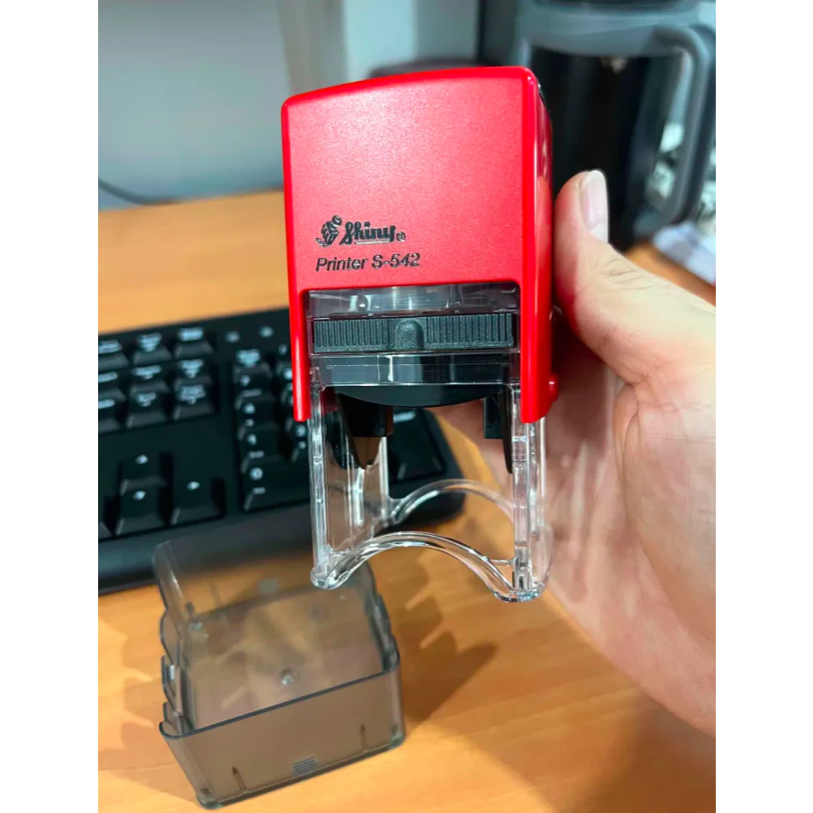 Khắc con dấu tròn doanh nghiệp cán dấu shiny s542, mặt dấu kt 36x36mm Khắc con dấu tròn doanh nghiệp cán dấu shiny s542, mặt dấu kt 36x36mm