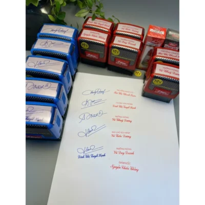 Khắc dấu chữ kí, chữ kí + tên theo chữ kí yêu cầu của khách