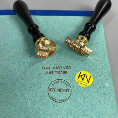 Dấu đồng cán gỗ