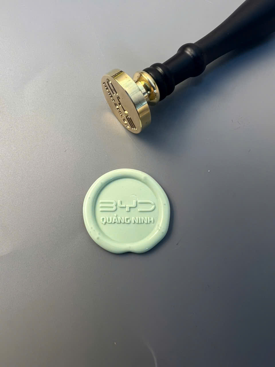 Dấu đồng in sáp