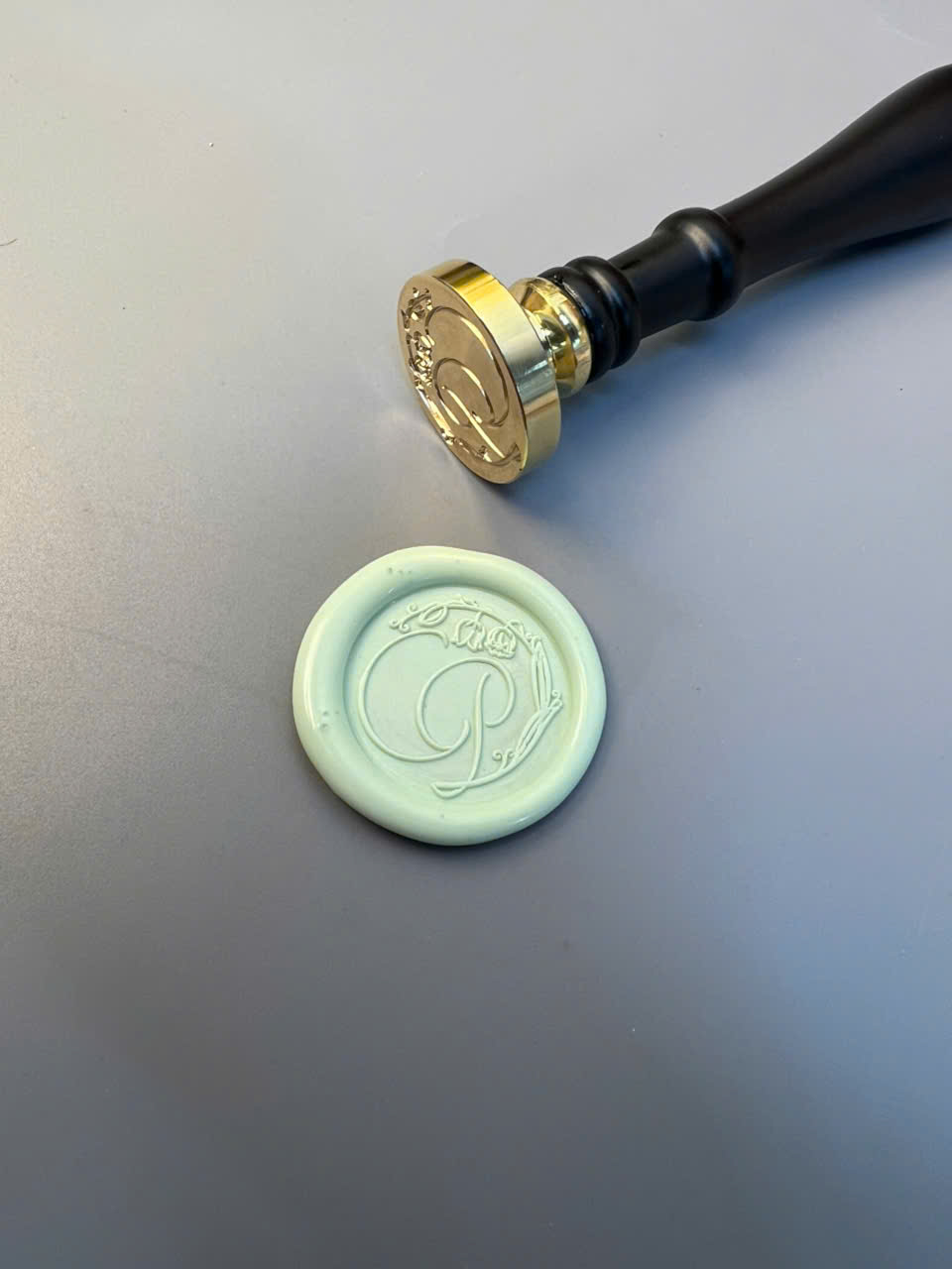 Dấu đồng in sáp