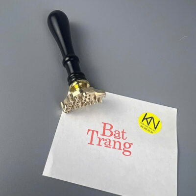 Dấu đồng in gốm sứ trước nung